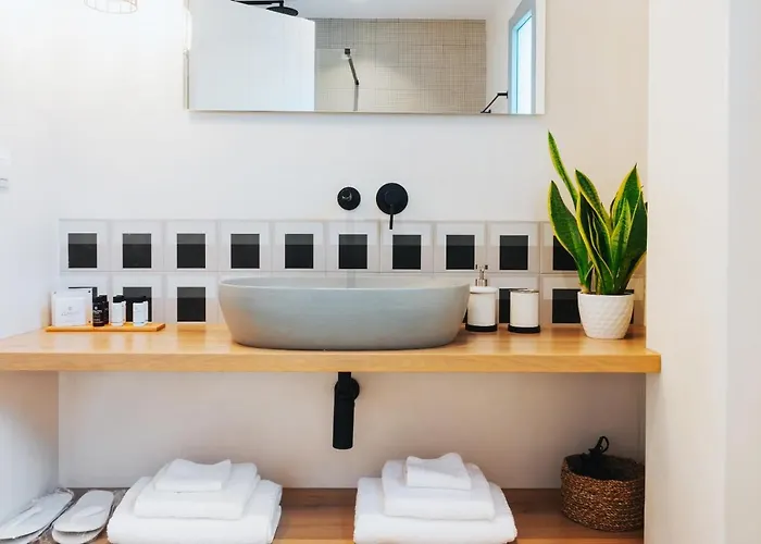 Andromeda Residences Apartamento *